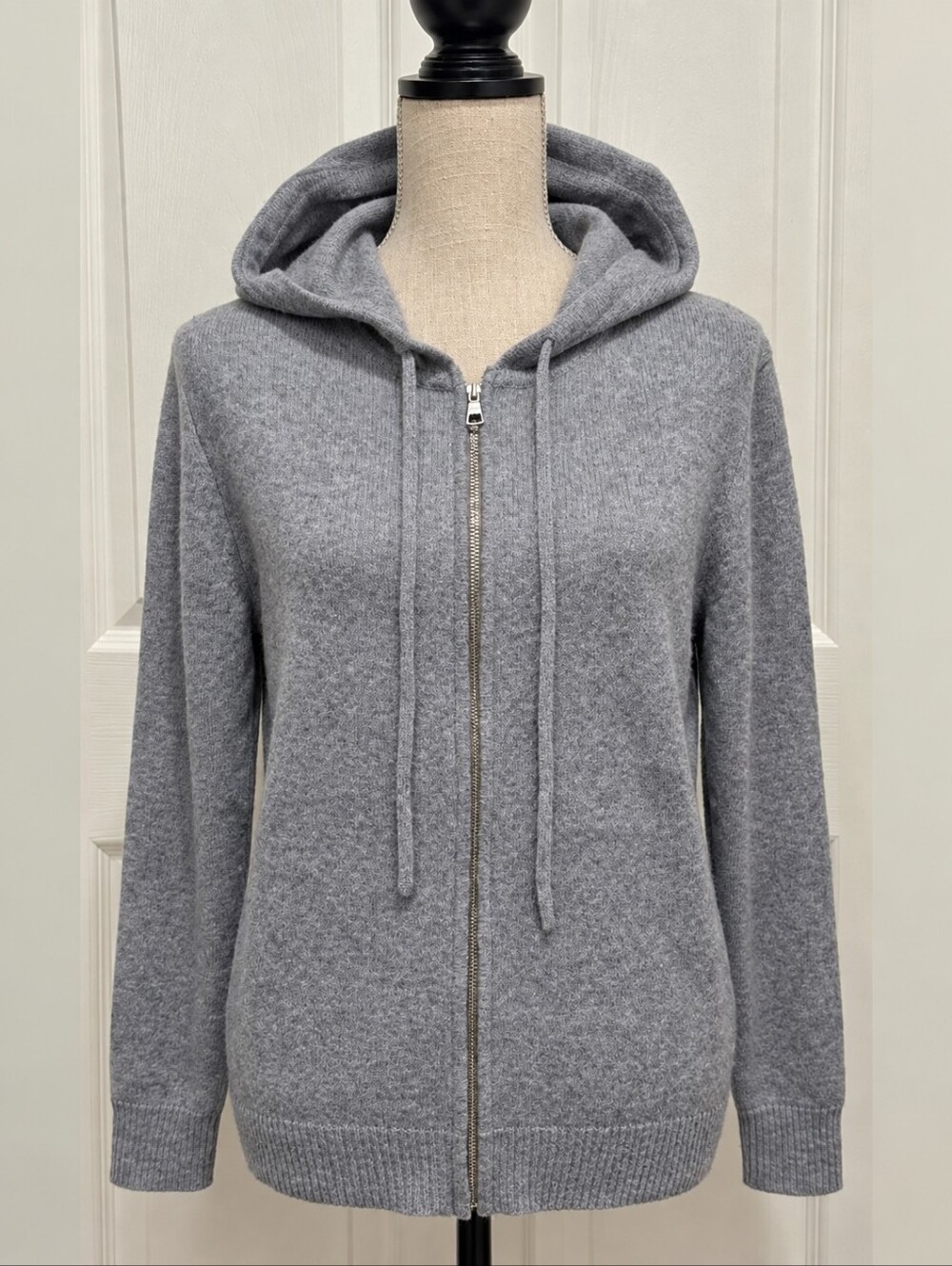 Aritzia The Group Babaton Luxe Cashmere Zip-Up Hoodie